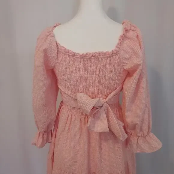 Beautiful Pink Gingham Midi Dress - Picture 6 of 9